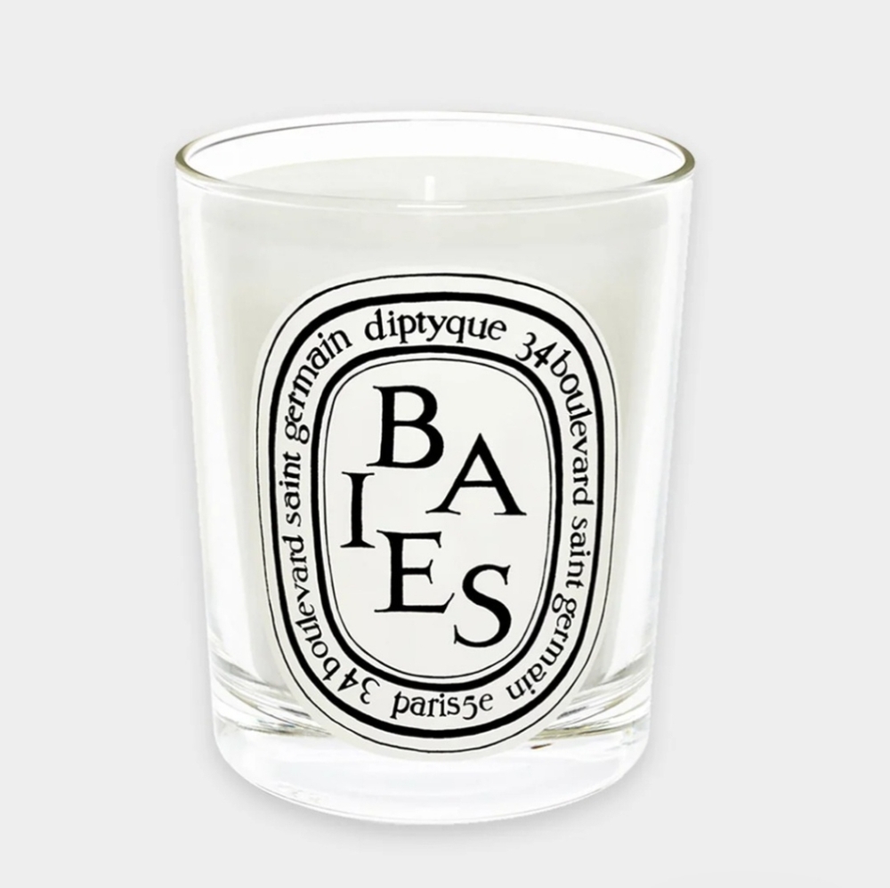 BN Diptyque Baies Scented Candle - Black and White. SCENT: BOUGIE PARFUMMEE.